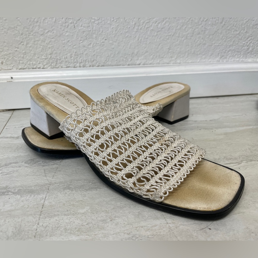 VINTAGE Karen Scott Heeled Sandals